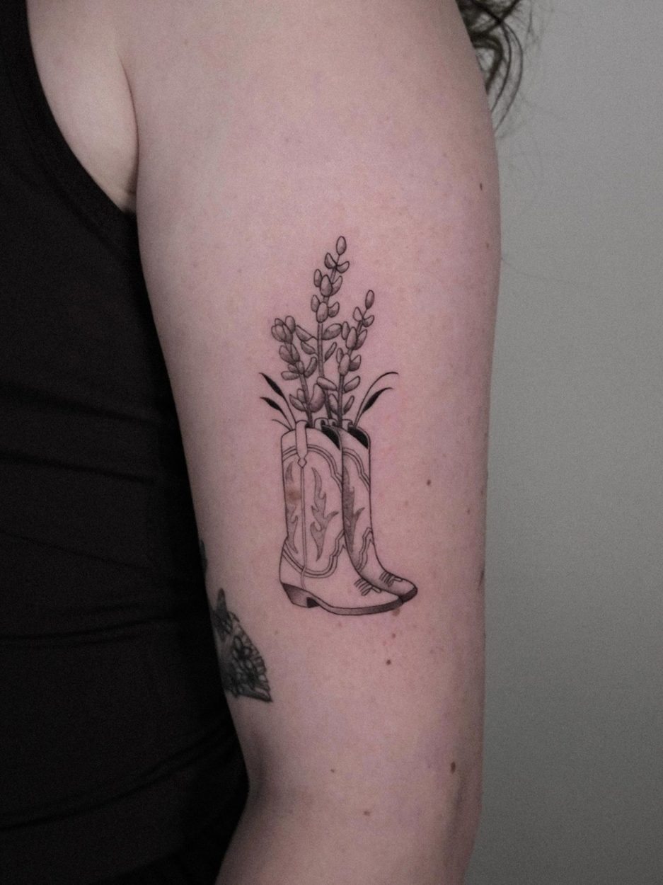 Fine Line, Birds & Botanicals tattoo by Alejandra at Baroness Tattoo, Garland TX